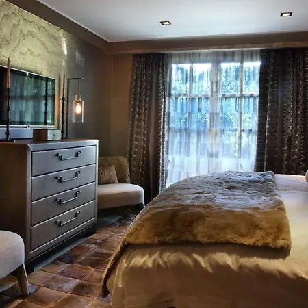 Contact Us At What App - 0041-798-079-427 To Book!! - Cospillot Chalet 1850 - 10pers